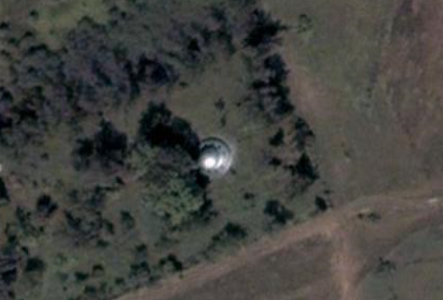 ufos on google earth. UFO#39;s in Google Earth