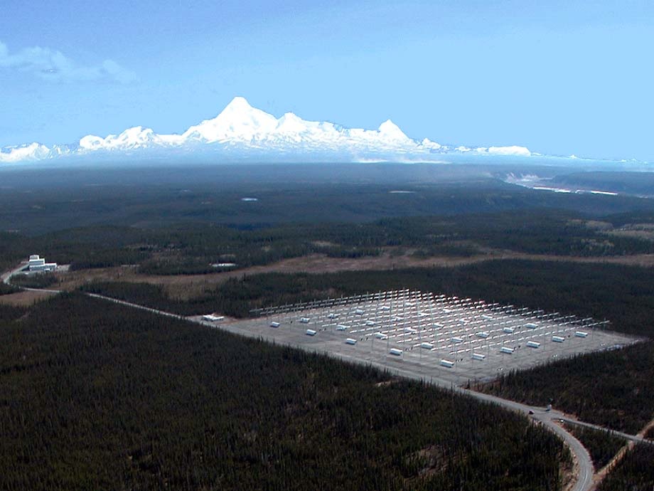 http://www.thelivingmoon.com/45jack_files/04images/HAARP/Array03.jpg